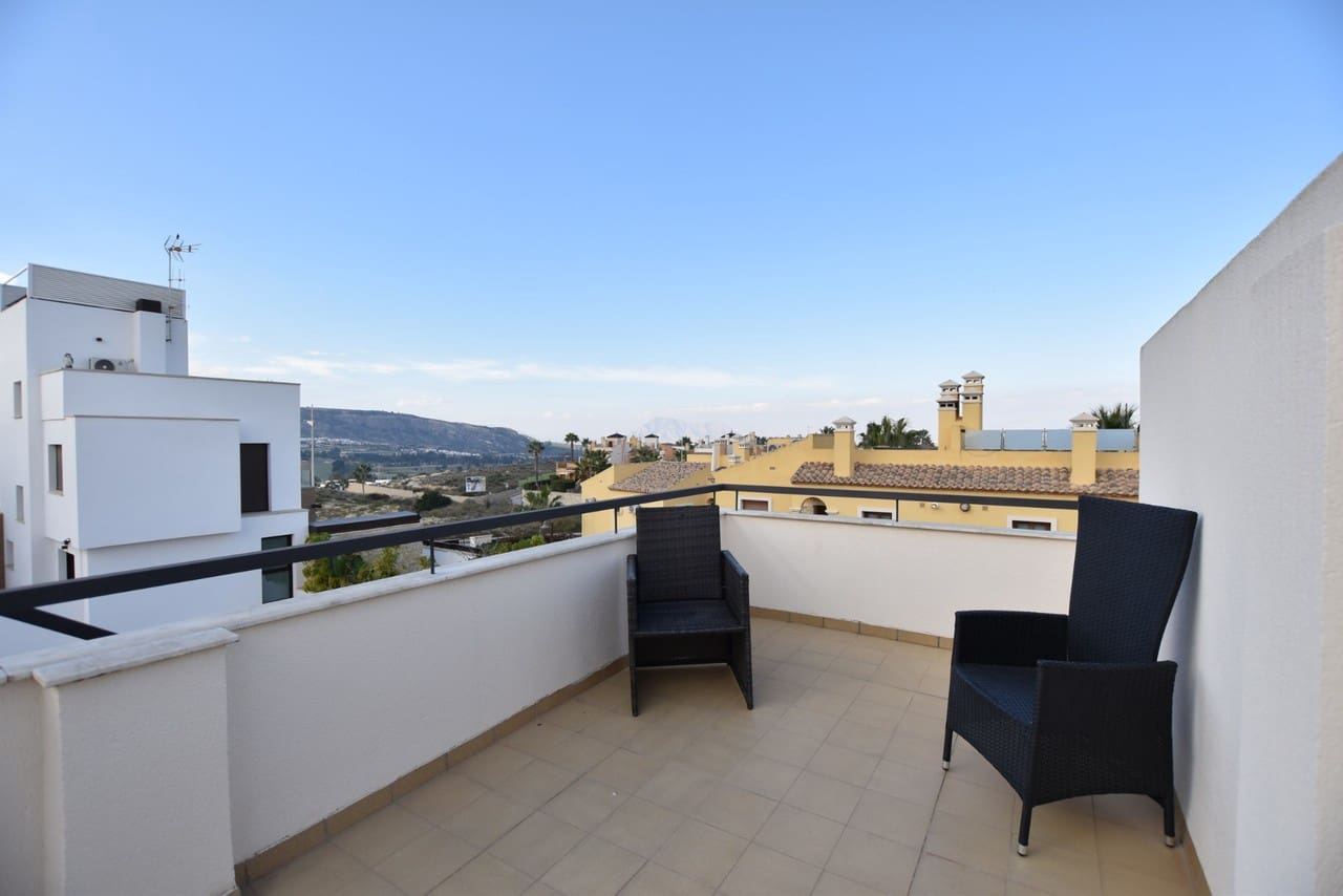 3 bedroom Villa for sale in Algorfa - € 325,000 (Ref: 9451788)