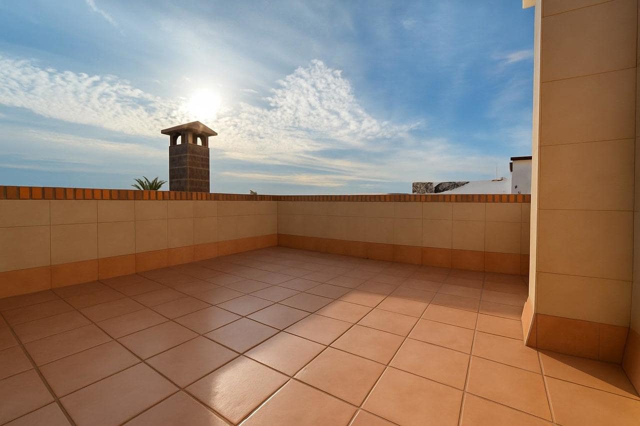 2 quarto Casa em Banda para venda em Torrevieja com garagem - 142 000 € (Ref: 9452565)