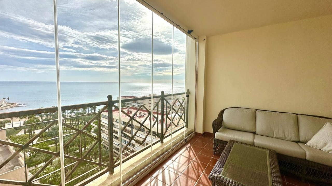 3 bedroom Apartment for sale in Torrevieja with pool - € 369,900 (Ref: 9452570)