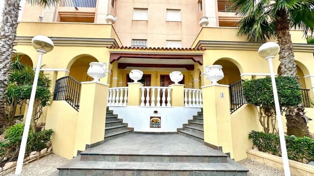 3 bedroom Apartment for sale in El Molino, Torrevieja with pool - € 369,900 (Ref: 9452570)