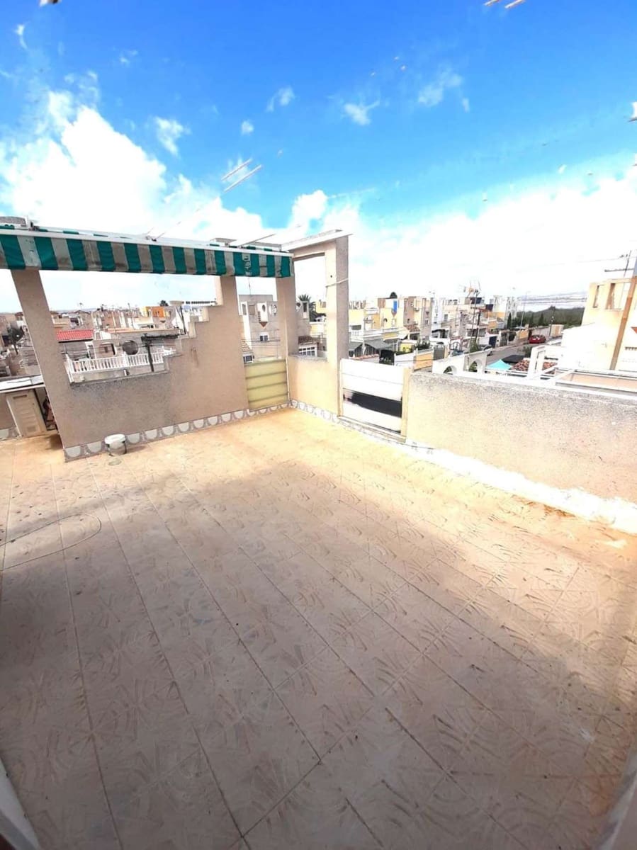 4 chambre Bungalow à vendre à Torrevieja - 189 000 € (Ref: 9455845)