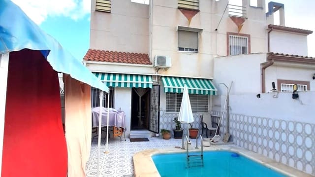 4 chambre Bungalow à vendre à El Molino, Torrevieja - 189 000 € (Ref: 9455845)