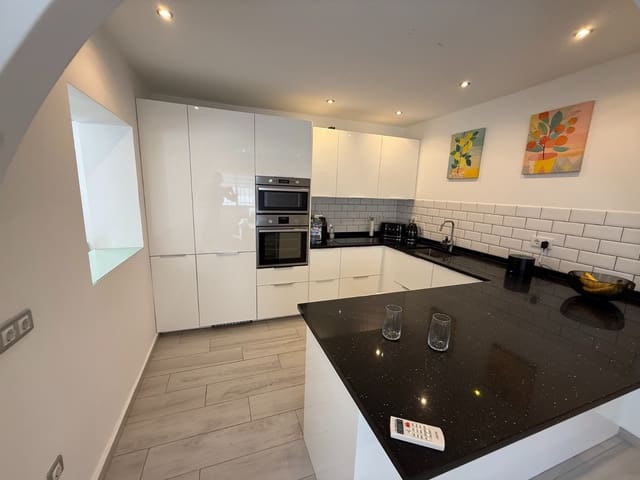 2 chambre Villa/Maison à vendre à Dehesa de Campoamor, Orihuela avec piscine - 279 000 € (Ref: 9461064)