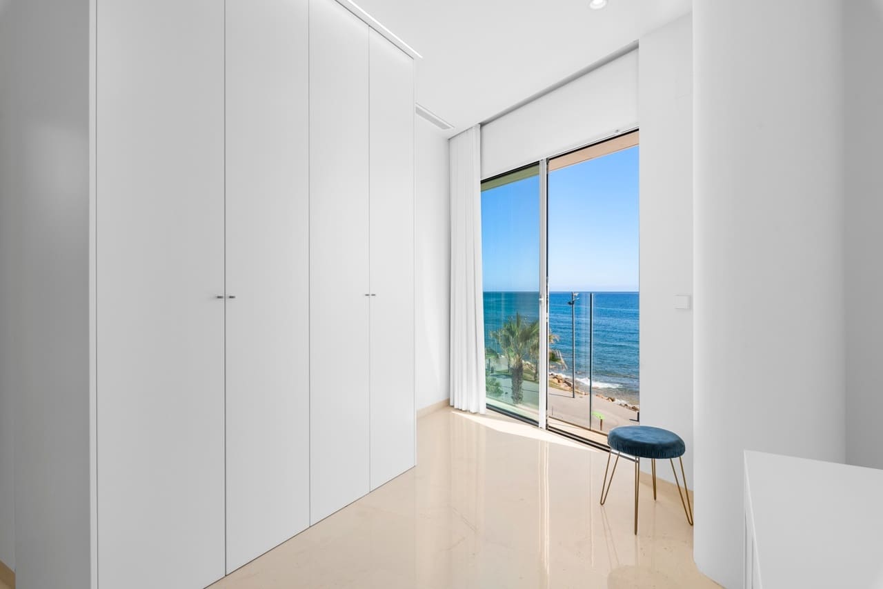 4 chambre Appartement à vendre à Torrevieja - 895 000 € (Ref: 9461071)