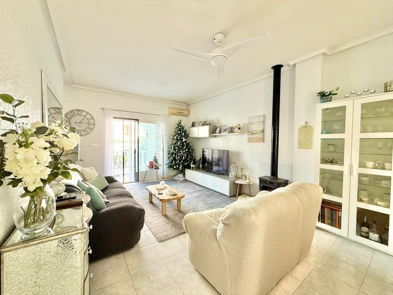 2 makuuhuone Huvila myytävänä paikassa Ciudad Quesada - 195 000 € (Ref: 9465162)