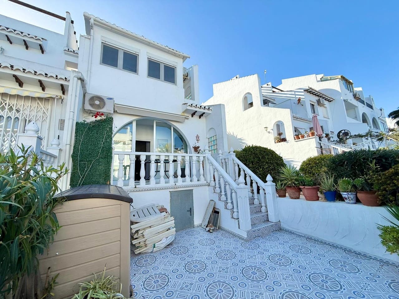 2 makuuhuone Huvila myytävänä paikassa Ciudad Quesada - 195 000 € (Ref: 9465162)