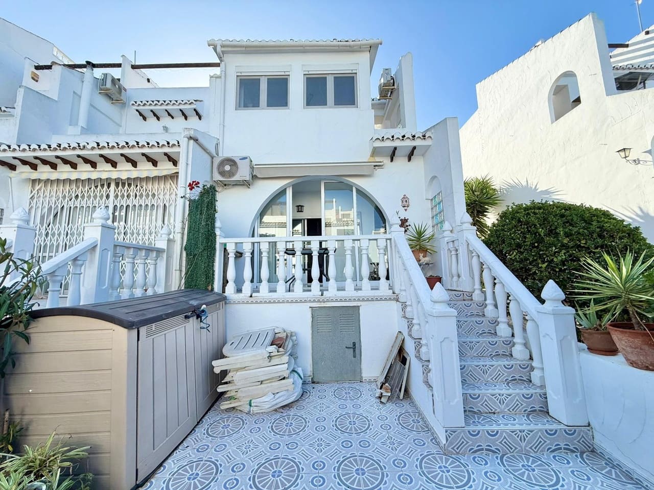 2 makuuhuone Huvila myytävänä paikassa Ciudad Quesada - 195 000 € (Ref: 9465162)