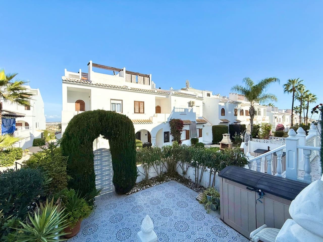 2 makuuhuone Huvila myytävänä paikassa Ciudad Quesada - 195 000 € (Ref: 9465162)