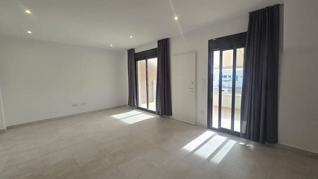 Ático de 2 habitaciones en Pilar de la Horadada ciudad, Pilar de la Horadada en venta con piscina garaje - 249.900 € (Ref: 9465166)