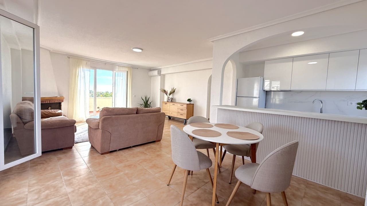 2 camera da letto Attico in vendita in Torrevieja - 247.000 € (Rif: 9465168)