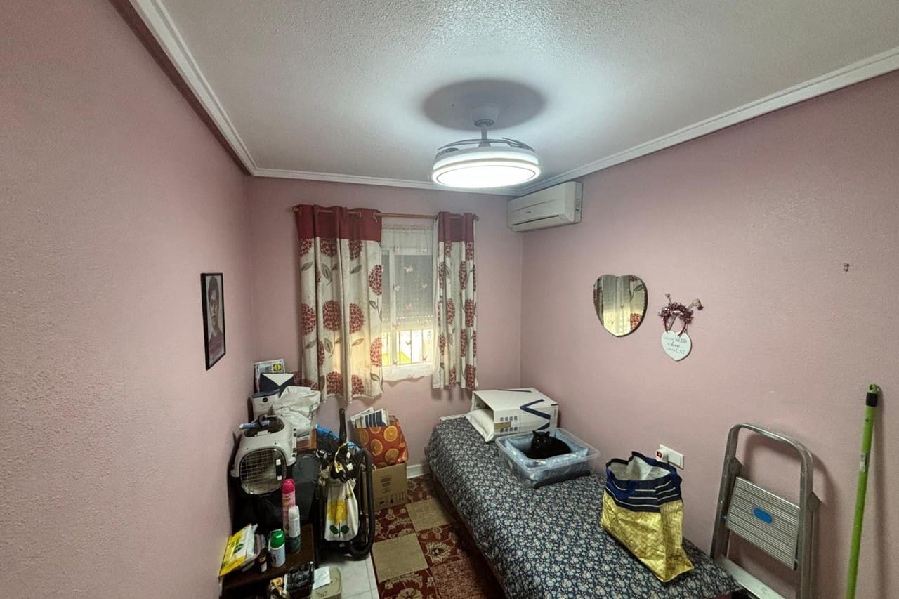 Bungalow de 2 habitaciones en Ciudad Quesada en venta con piscina - 139.995 € (Ref: 9468102)