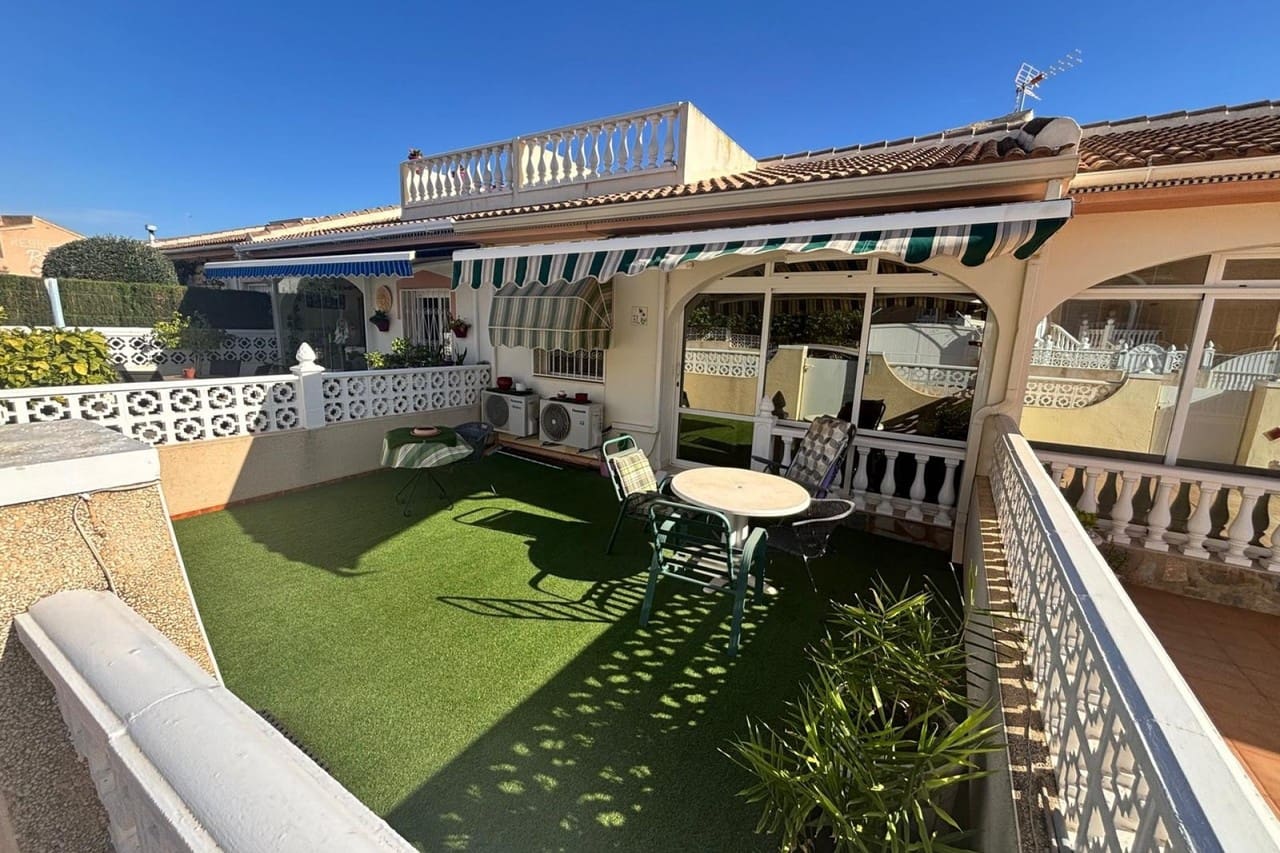 Bungalow de 2 habitaciones en Ciudad Quesada en venta con piscina - 139.995 € (Ref: 9468102)