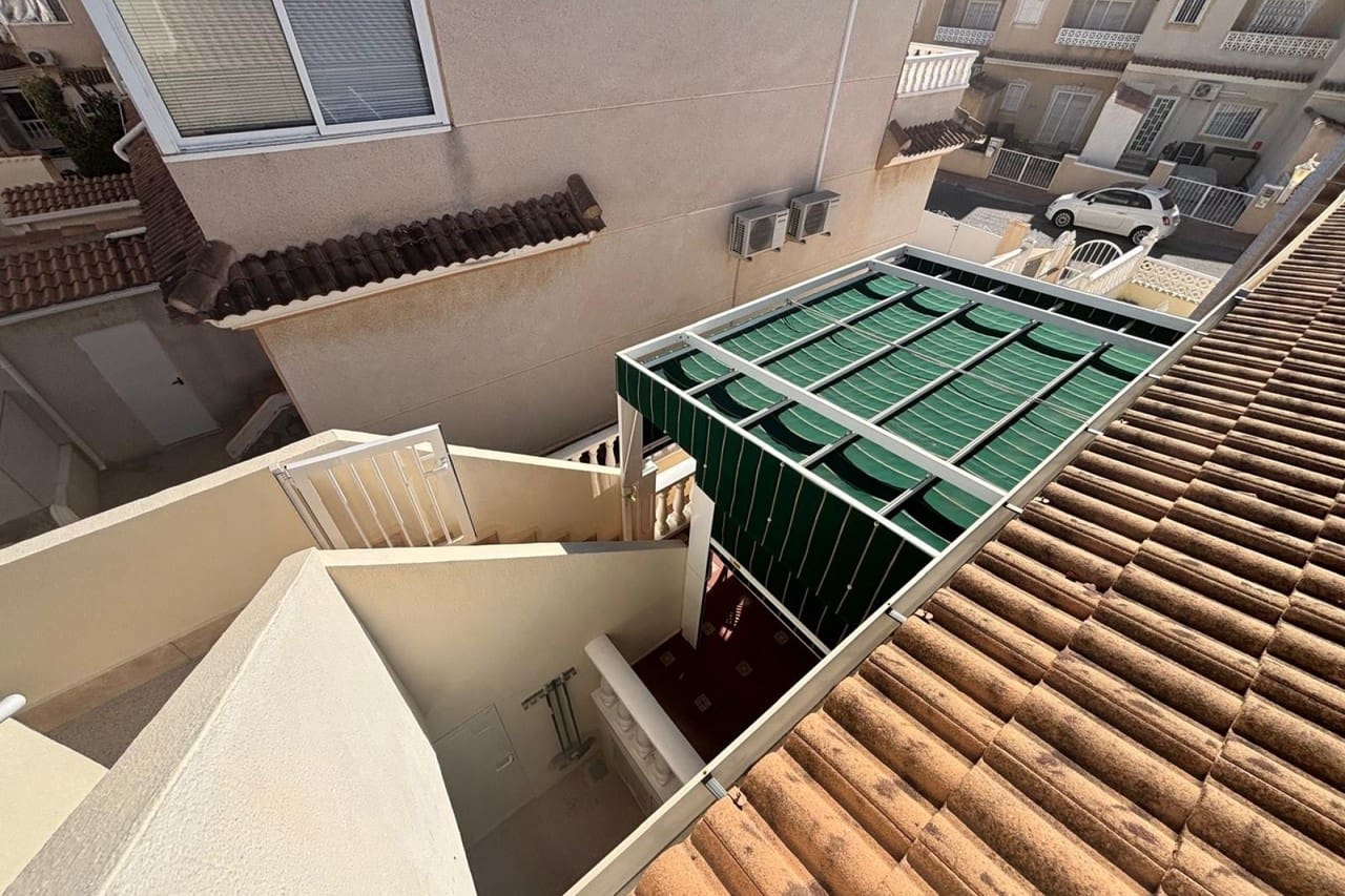 Bungalow de 2 habitaciones en Ciudad Quesada en venta con piscina - 139.995 € (Ref: 9468102)