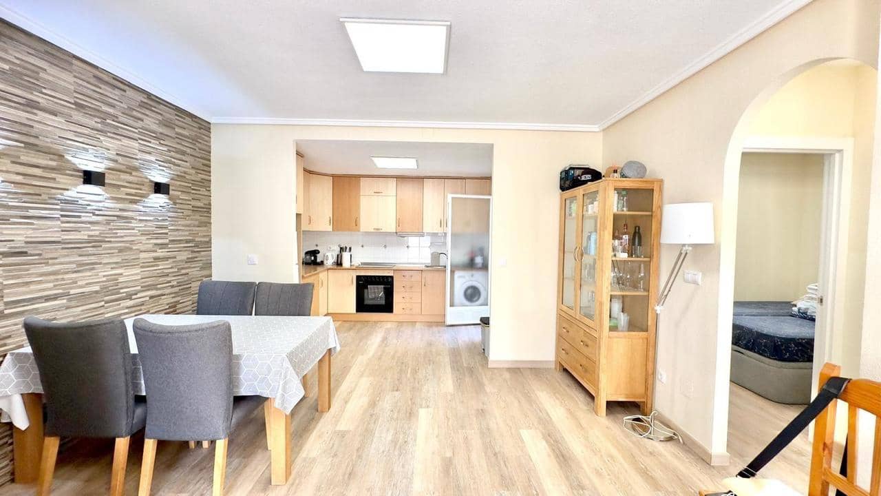 2 sypialnia Bungalow na sprzedaż w Torrevieja z basenem - 194 900 € (Ref: 9468111)