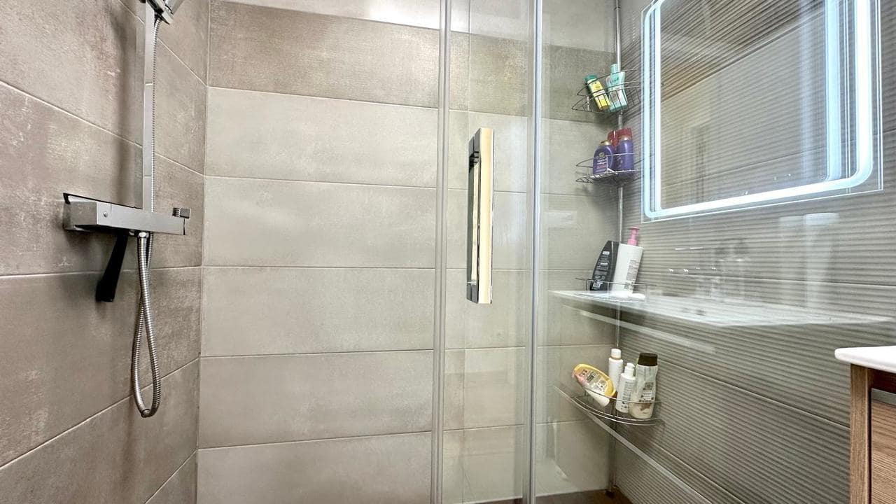 2 sypialnia Bungalow na sprzedaż w Torrevieja z basenem - 194 900 € (Ref: 9468111)