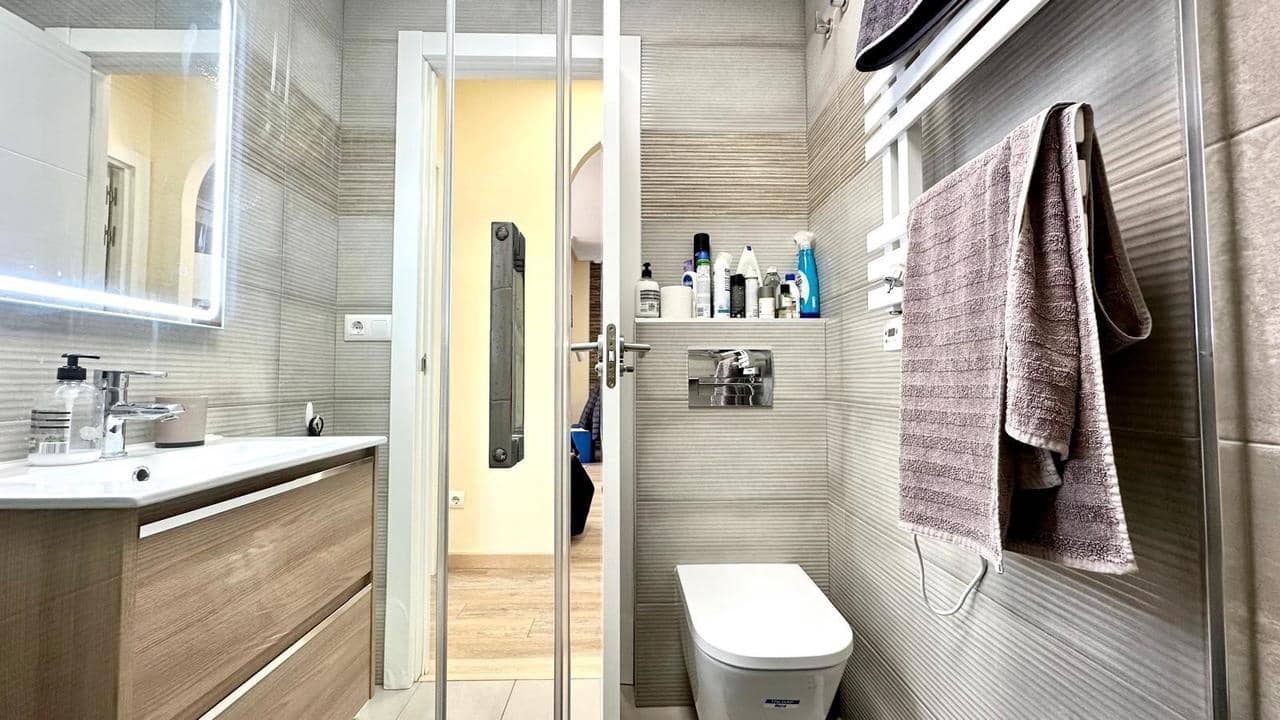 2 sypialnia Bungalow na sprzedaż w Torrevieja z basenem - 194 900 € (Ref: 9468111)