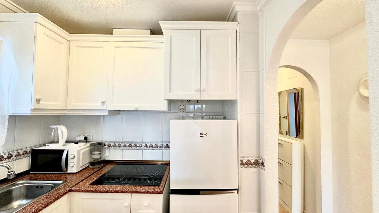 2 soveværelse Penthouse til salg i Torrevieja - € 149.900 (Ref: 9468112)