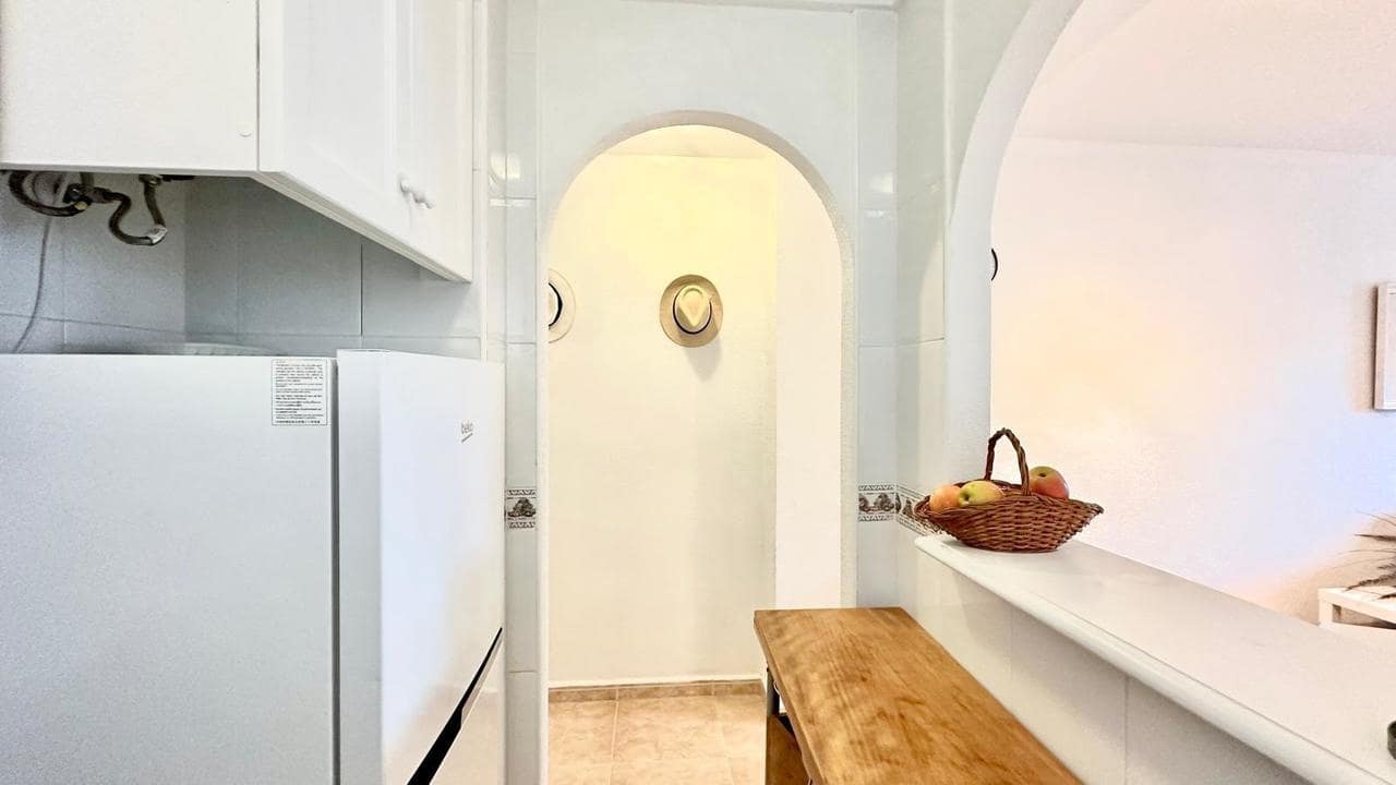 2 soveværelse Penthouse til salg i Torrevieja - € 149.900 (Ref: 9468112)