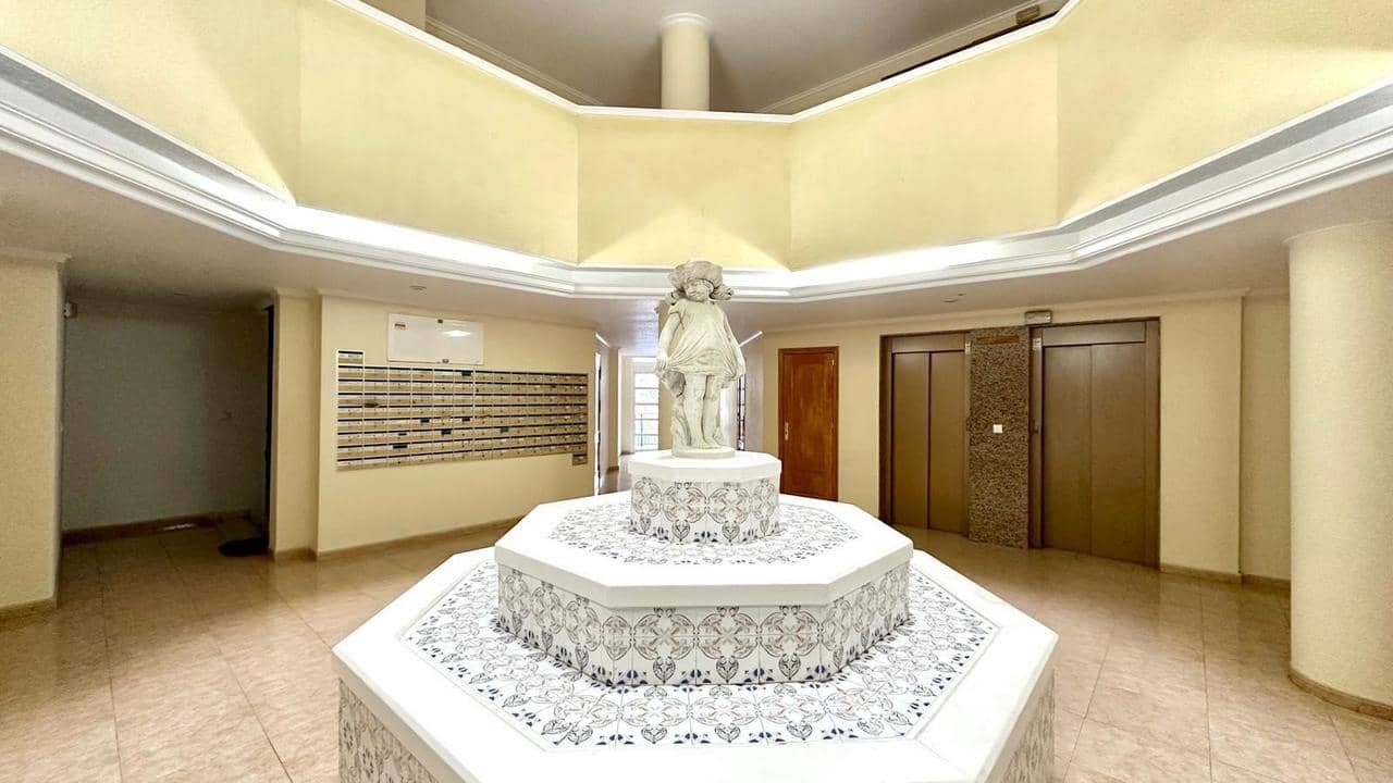 2 soveværelse Penthouse til salg i Torrevieja - € 149.900 (Ref: 9468112)