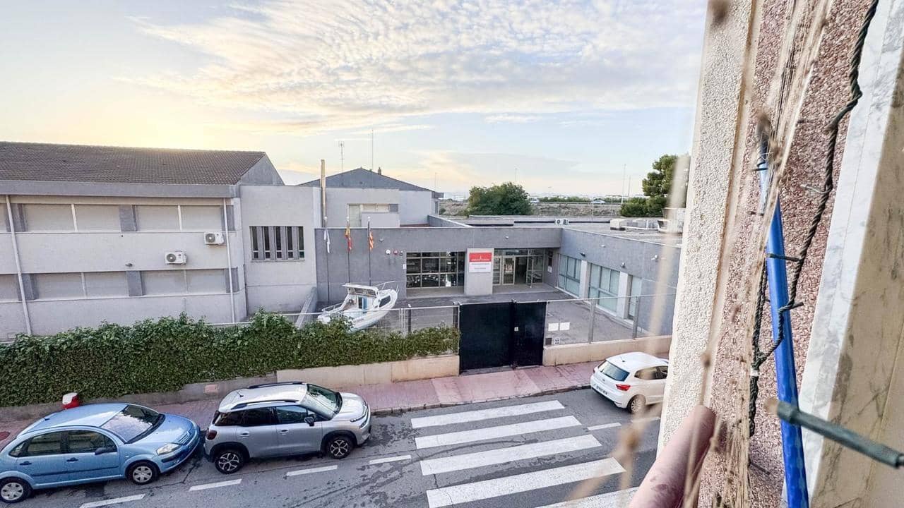 3 slaapkamer Appartement te koop in Torrevieja - € 150.000 (Ref: 9468113)