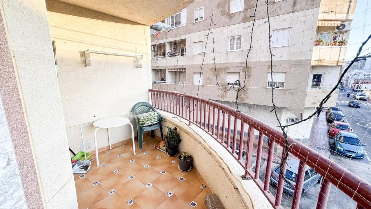 3 slaapkamer Appartement te koop in Torrevieja - € 150.000 (Ref: 9468113)