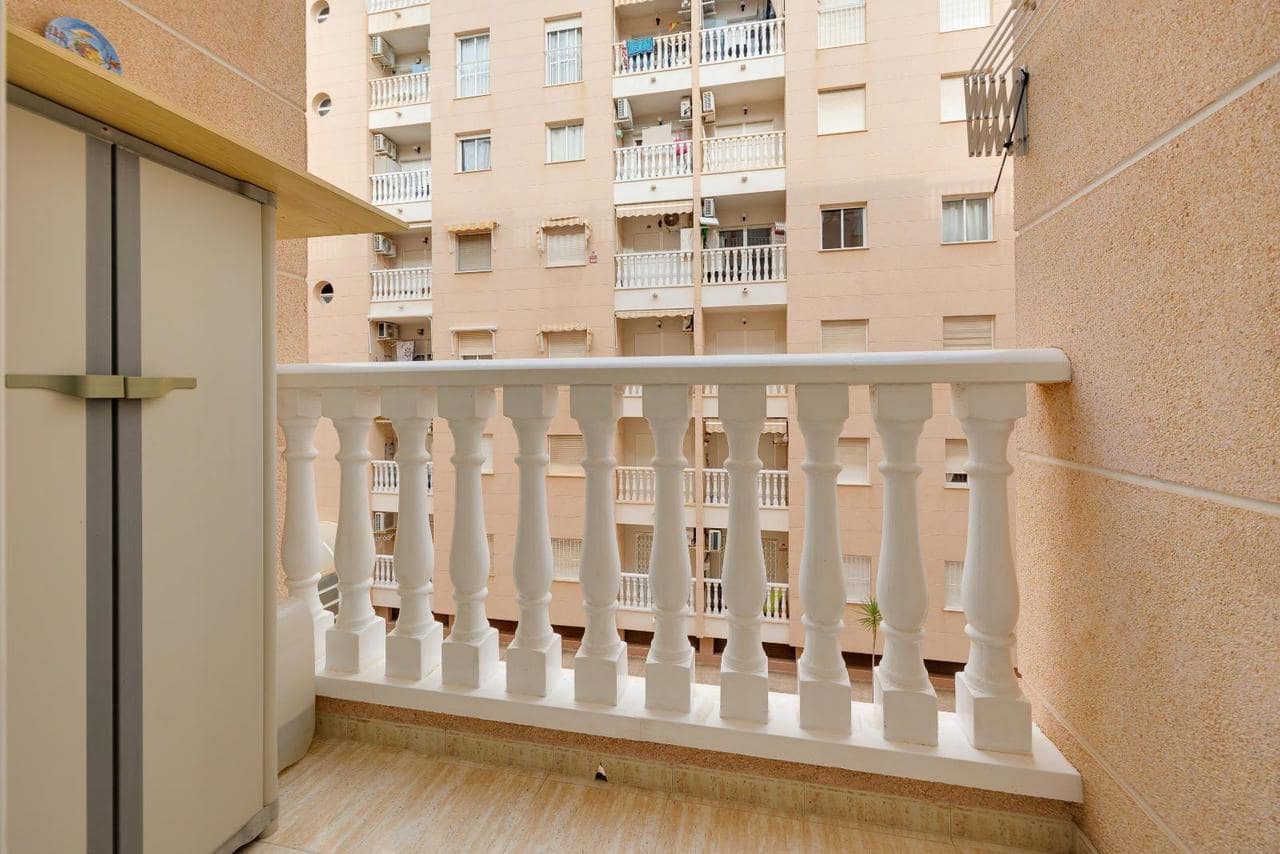 3 soverom Leilighet til salgs i Torrevieja med svømmebasseng - € 159 969 (Ref: 9468114)