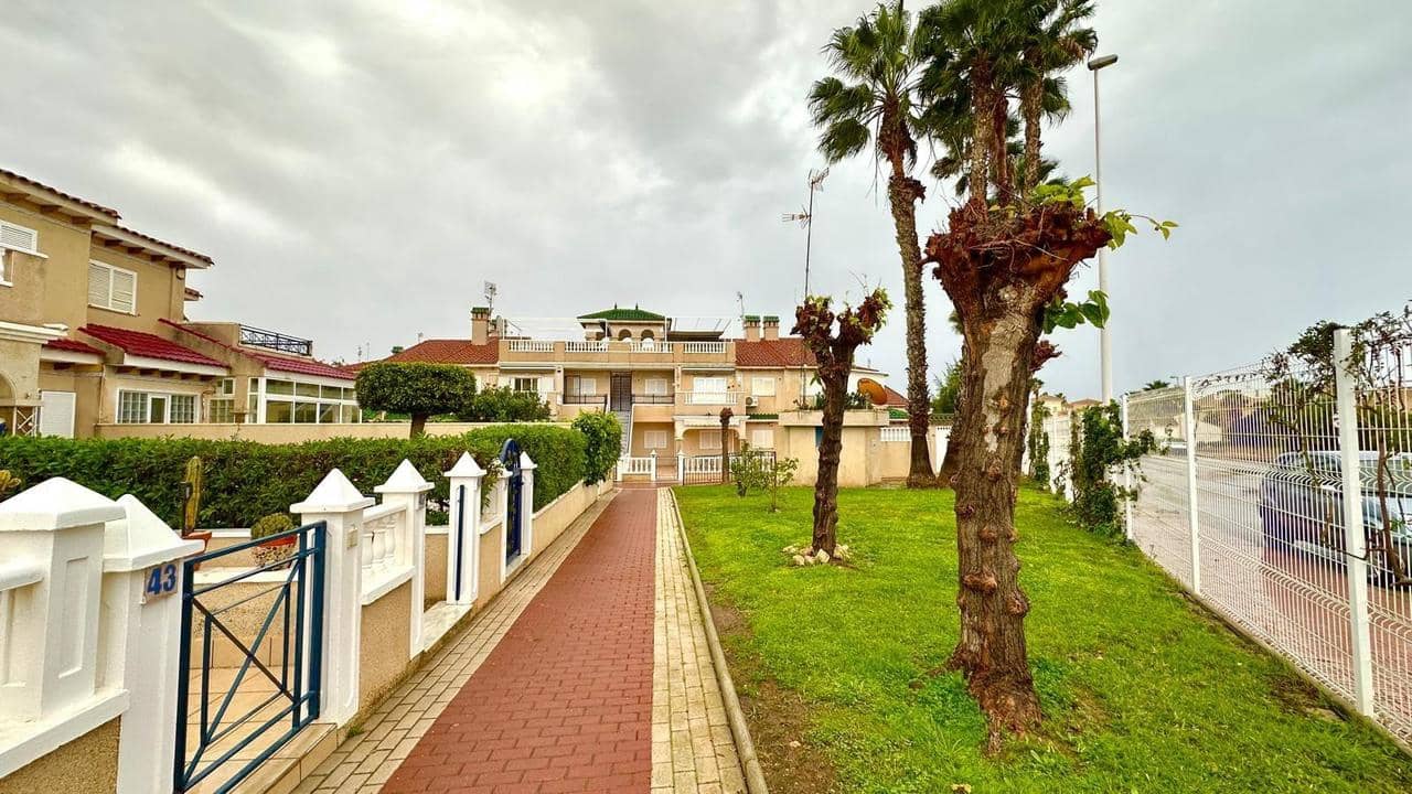 1 Zimmer Bungalow zu verkaufen in Orihuela Costa mit Pool - 170.000 € (Ref: 9468115)