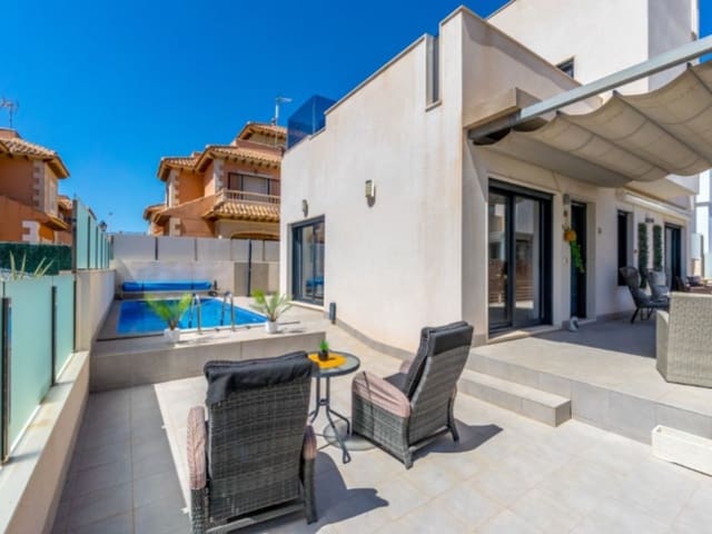 5 Zimmer Villa zu verkaufen in El Molino, Torrevieja - 439.000 € (Ref: 9468116)