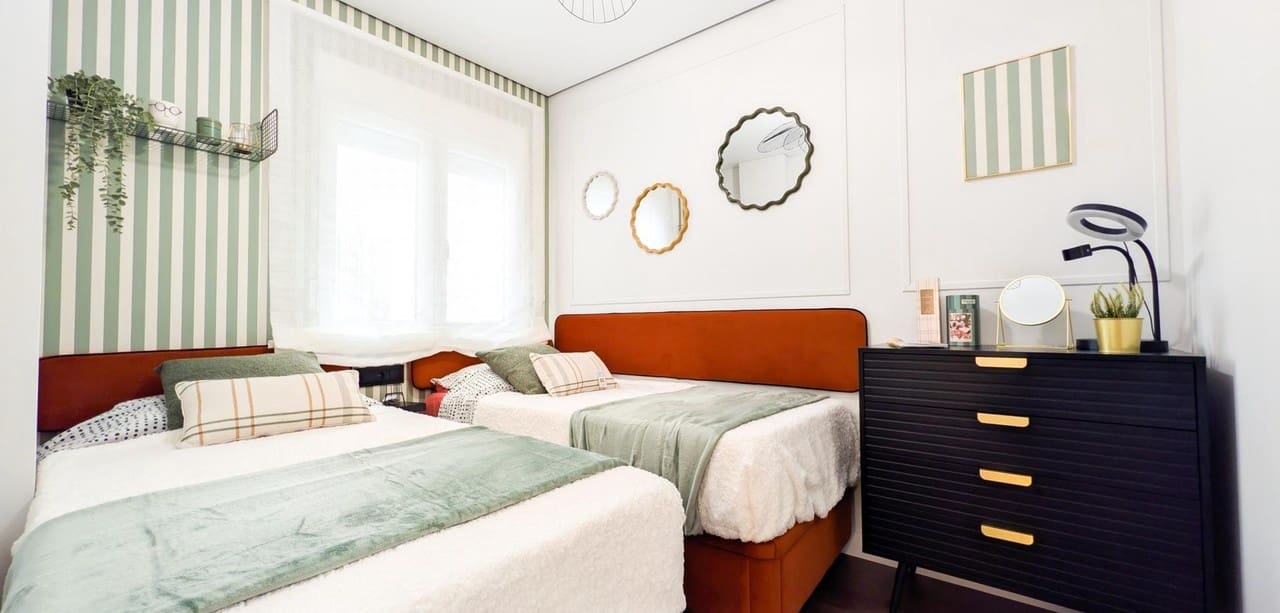 2 makuuhuone Huoneisto myytävänä paikassa Torrevieja - 169 900 € (Ref: 9468117)