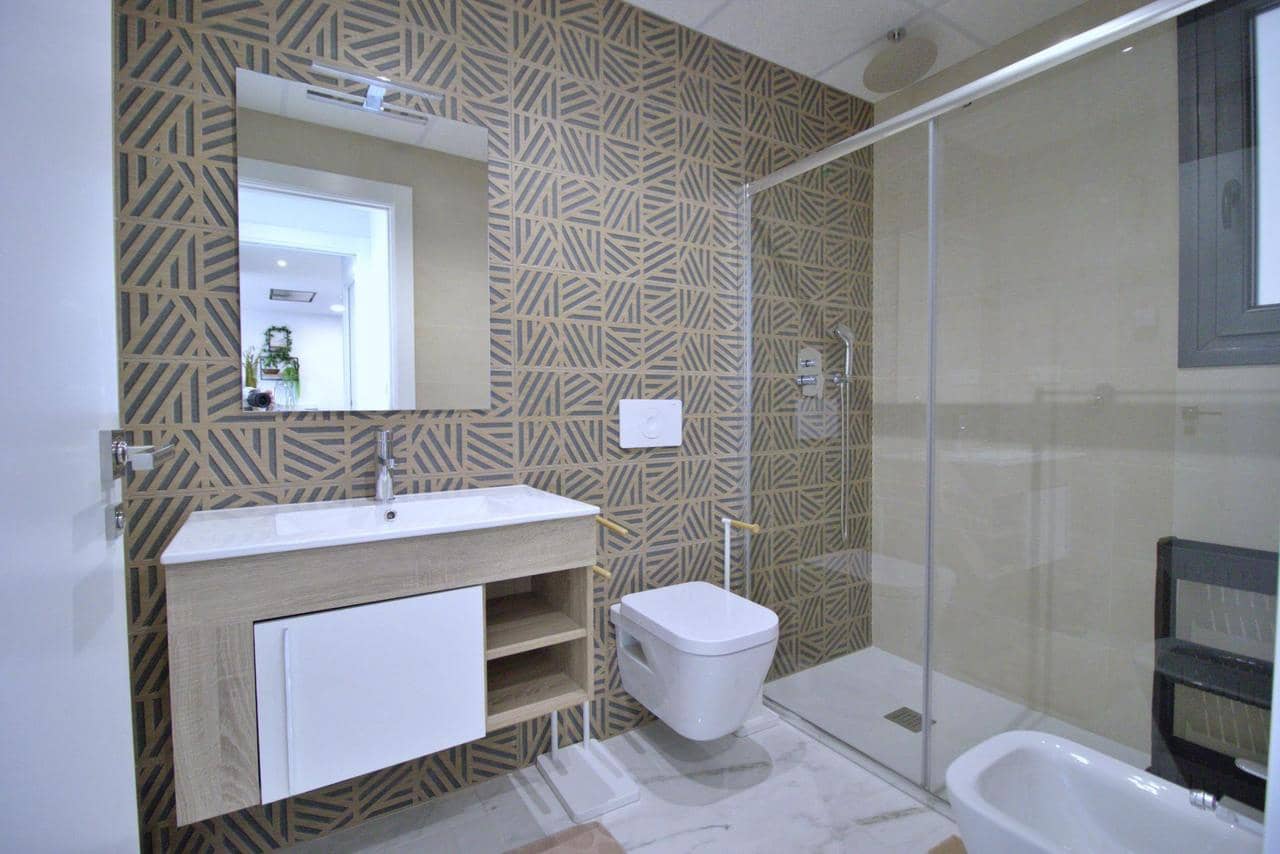 2 sovrum Lägenhet till salu i Orihuela Costa med pool - 369 000 € (Ref: 9468118)