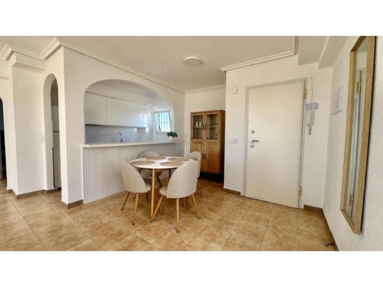 2 Zimmer Penthouse zu verkaufen in Torrevieja - 247.000 € (Ref: 9468122)