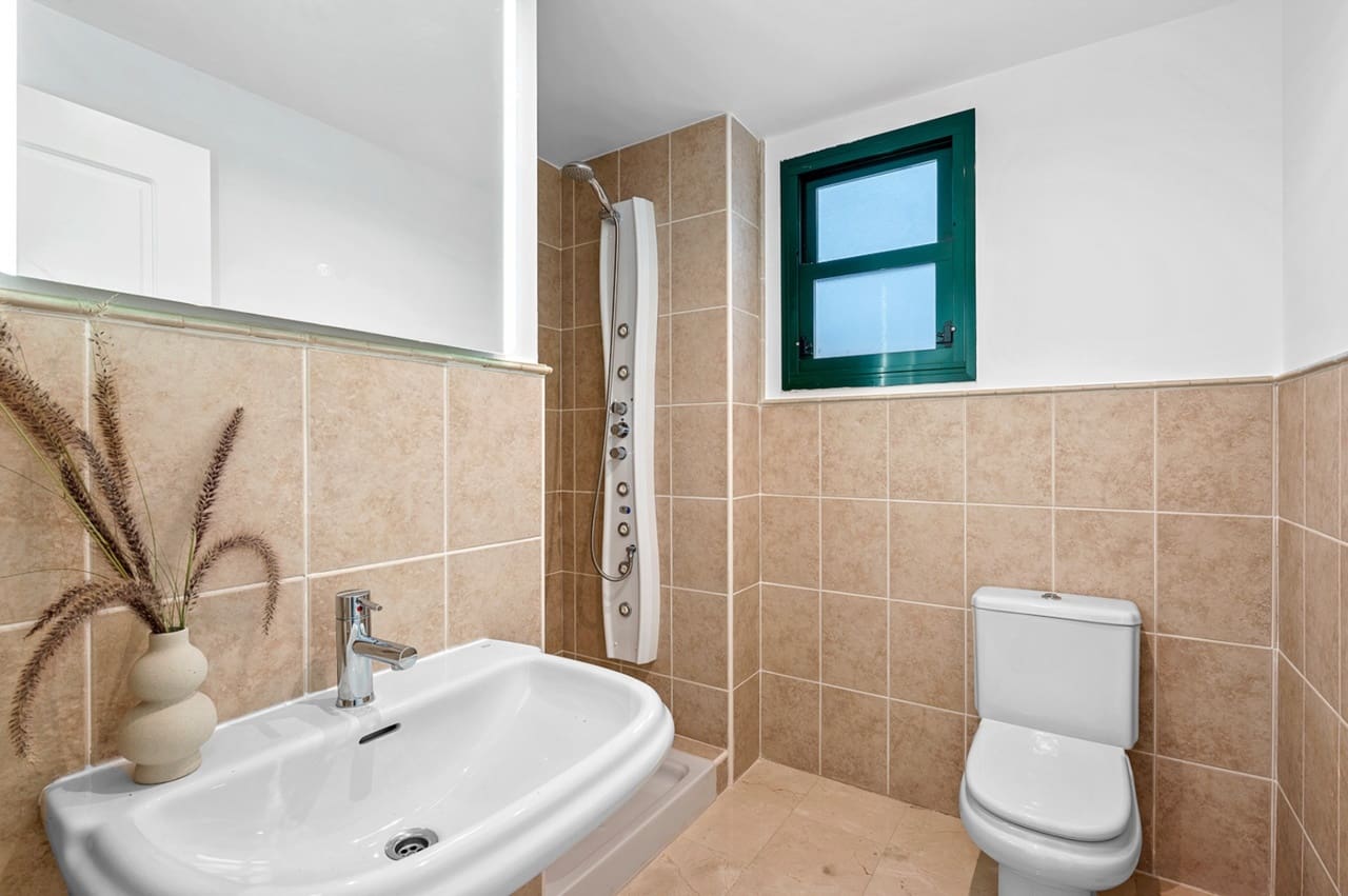 1 soverom Leilighet til salgs i Finestrat med svømmebasseng garasje - € 305 000 (Ref: 9470298)