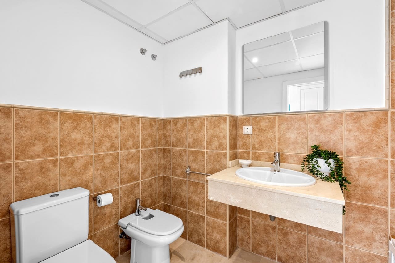 1 soverom Leilighet til salgs i Finestrat med svømmebasseng garasje - € 305 000 (Ref: 9470298)