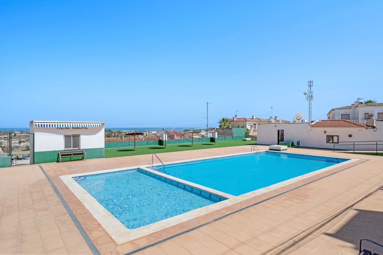 Apartamento para venda em Ciudad Quesada - 99 800 € (Ref: 9470300)