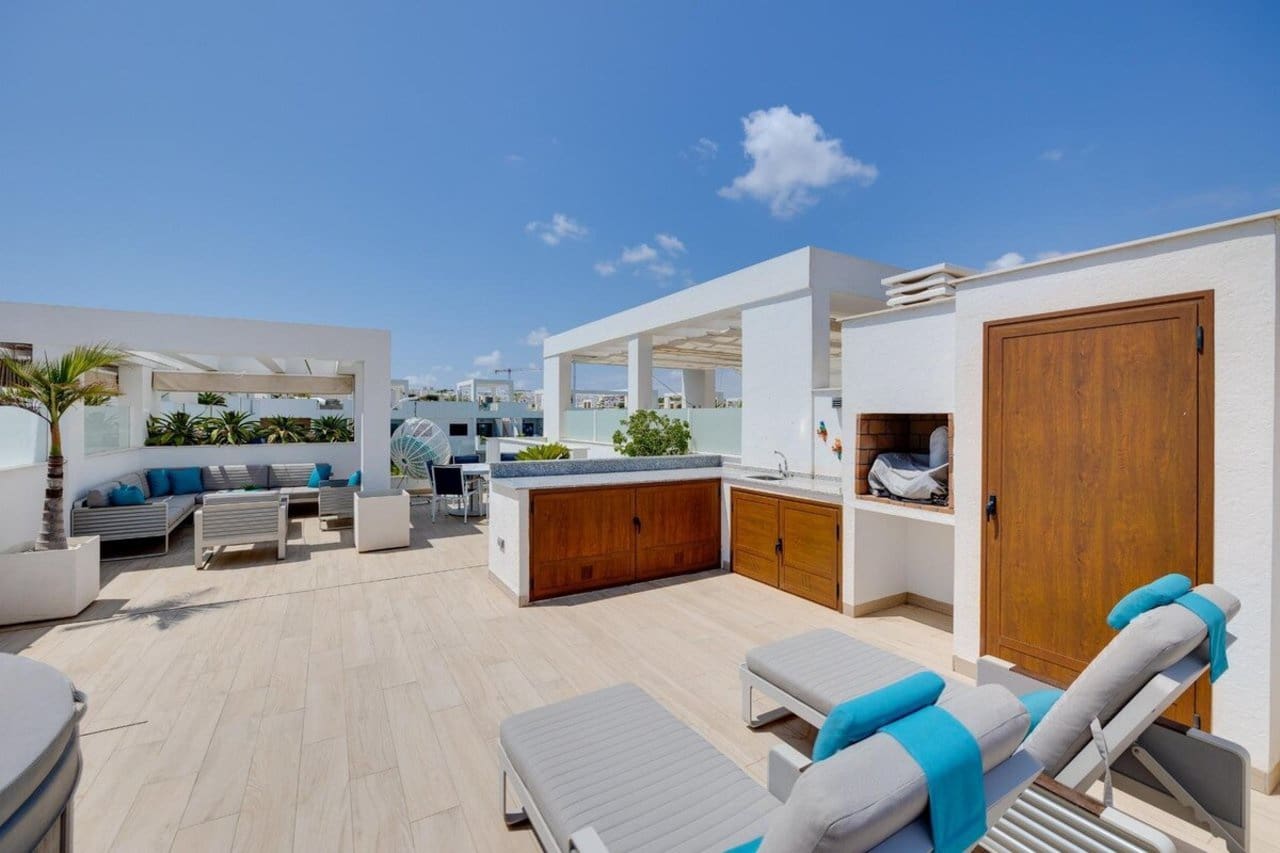 2 quarto Penthouse para venda em Los Balcones com piscina garagem - 289 500 € (Ref: 9470883)