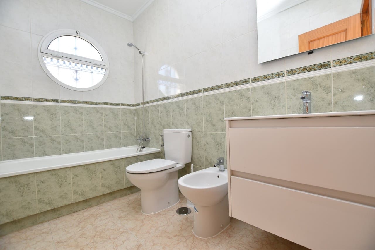 3 slaapkamer Huis te koop in Orihuela Costa - € 210.000 (Ref: 9470889)