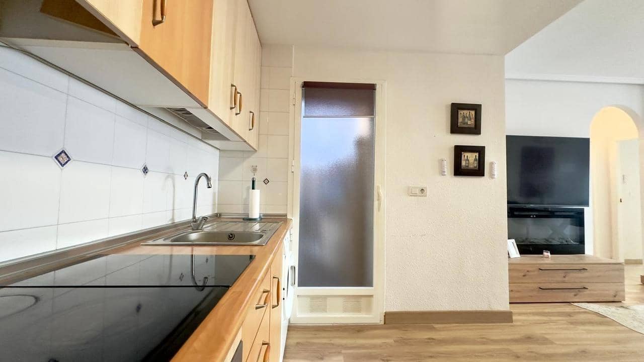 2 Zimmer Bungalow zu verkaufen in Torrevieja mit Pool - 199.900 € (Ref: 9471138)