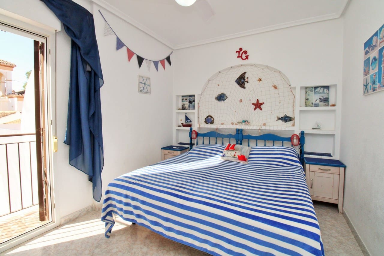 3 quarto Apartamento para venda em Playa Flamenca com piscina - 269 000 € (Ref: 9473769)