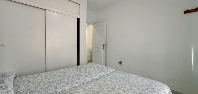 2 bedroom Bungalow for sale in Dehesa de Campoamor, Orihuela - € 189,900 (Ref: 9473770)