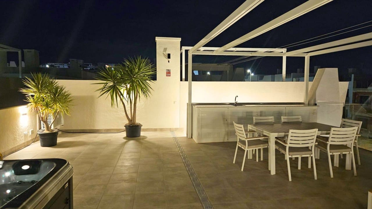 2 camera da letto Attico in vendita in San Miguel de Salinas - 299.000 € (Rif: 9475519)