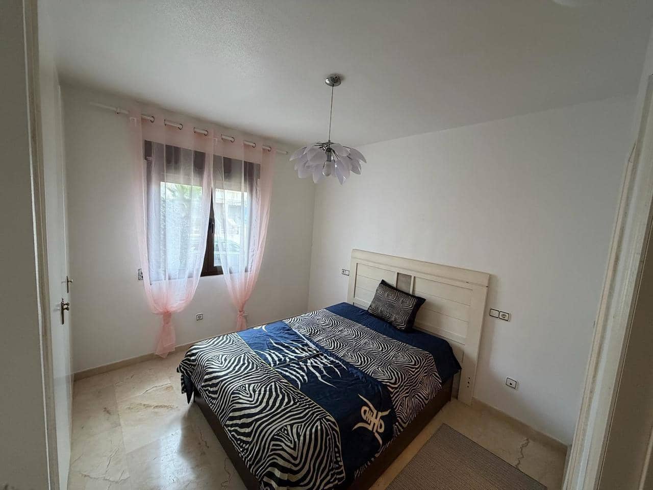 Apartamento de 2 habitaciones en Orihuela Costa en venta con piscina - 159.900 € (Ref: 9475903)