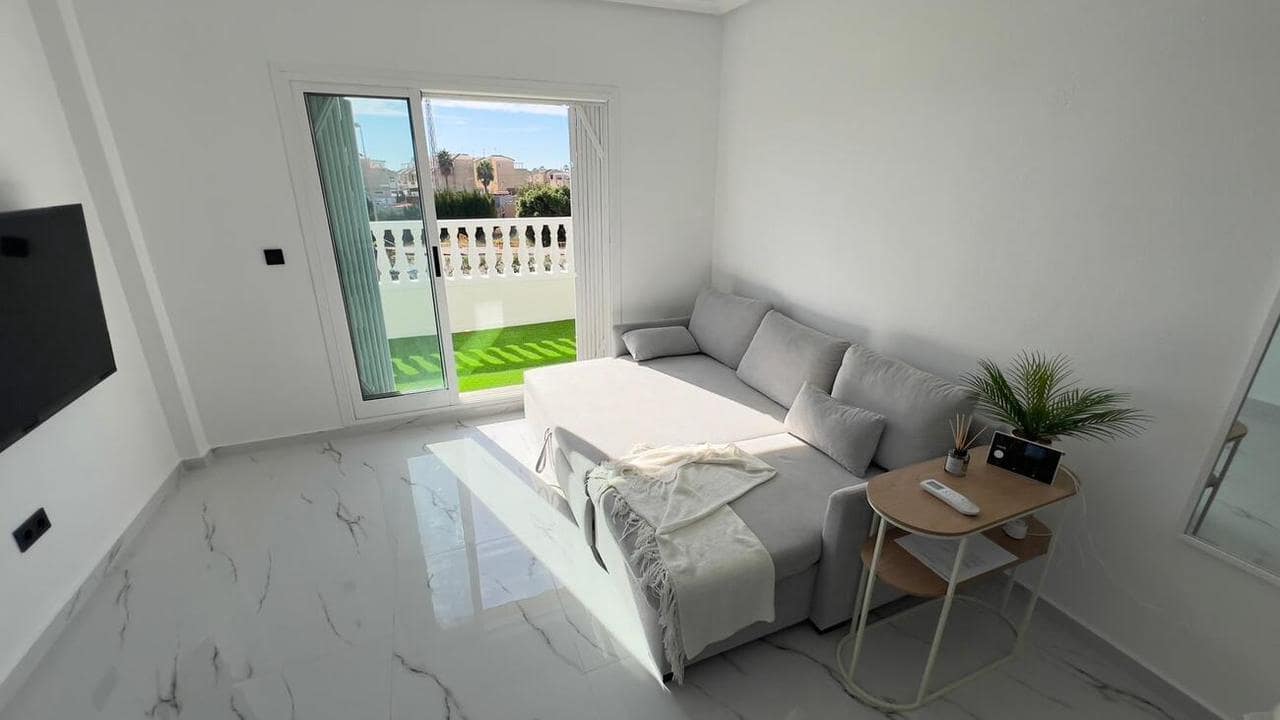 1 chambre Appartement à vendre à Orihuela Costa - 170 000 € (Ref: 9475907)