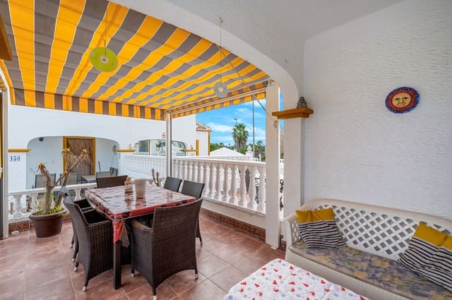 3 quarto Casa em Banda para venda em Los Montesinos com piscina garagem - 169 000 € (Ref: 9478545)