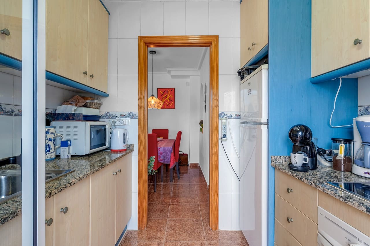 3 bedroom Townhouse for sale in Los Montesinos with pool garage - € 169,000 (Ref: 9478545)