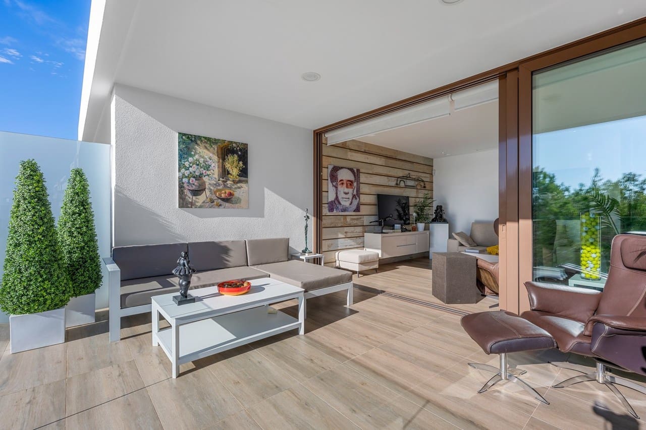 2 bedroom Apartment for sale in Las Colinas Golf - € 349,000 (Ref: 9481876)