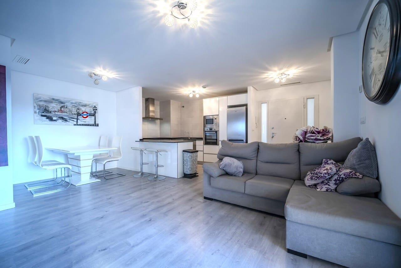 2 bedroom Apartment for sale in Los Dolses - € 235,000 (Ref: 9485510)