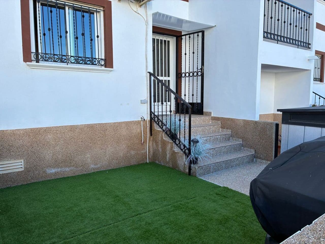 2 bedroom Apartment for sale in Orihuela Costa - € 184,500 (Ref: 9494266)