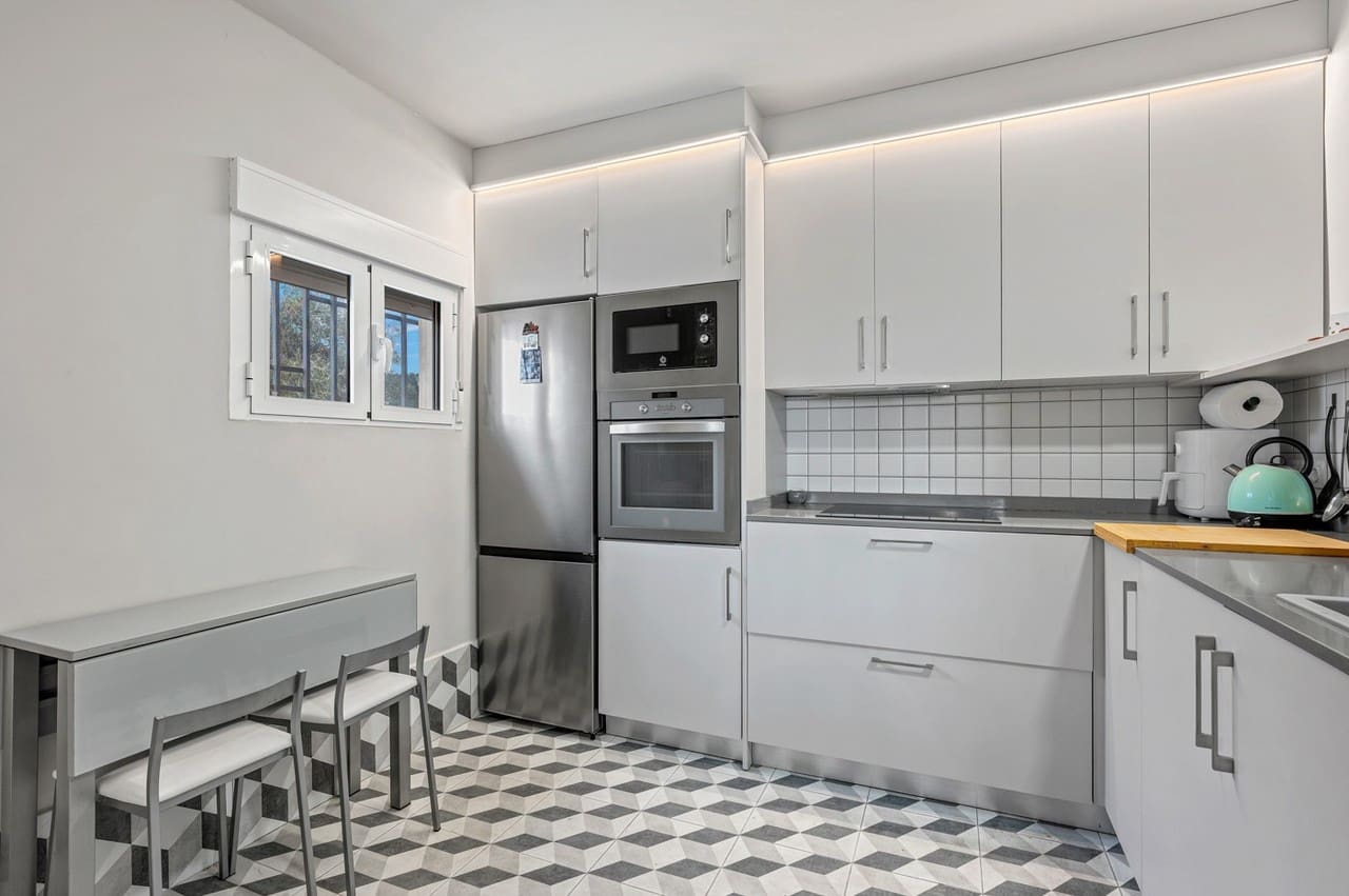 3 soverom Villa til salgs i Elche / Elx med svømmebasseng garasje - € 370 000 (Ref: 9494268)