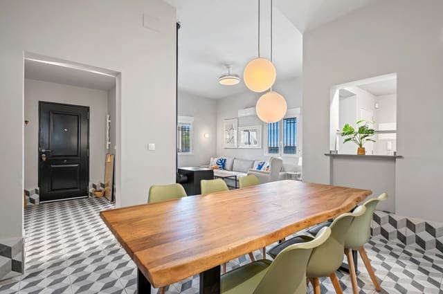 3 soverom Villa til salgs i Elche / Elx med svømmebasseng garasje - € 370 000 (Ref: 9494268)