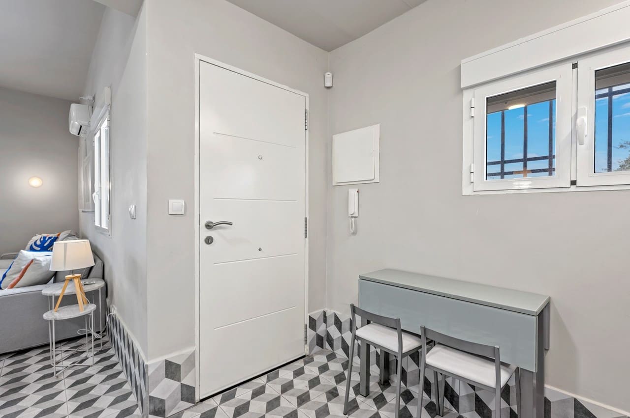 3 soverom Villa til salgs i Elche / Elx med svømmebasseng garasje - € 370 000 (Ref: 9494268)